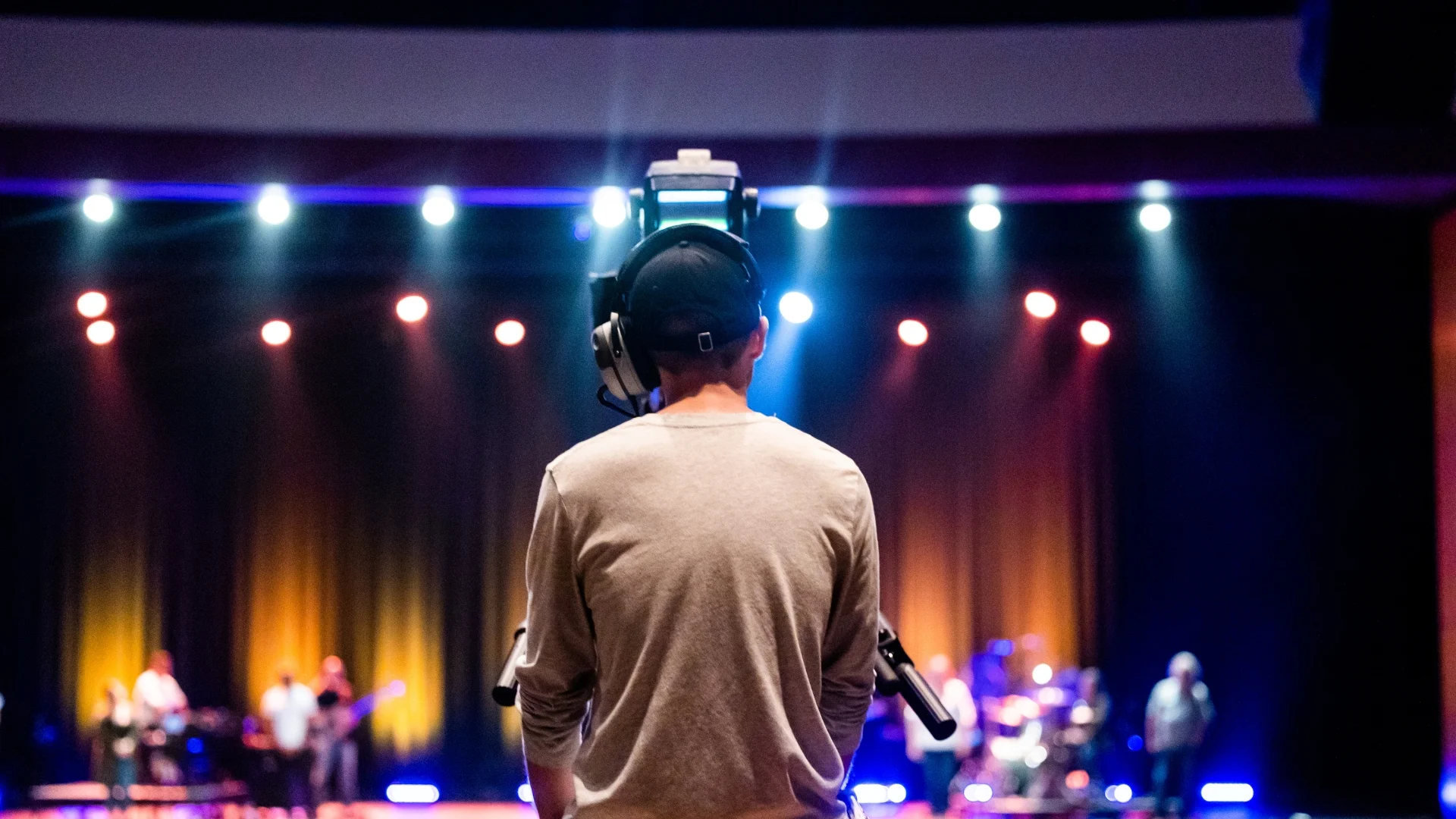 Audio-Visual Production (4)